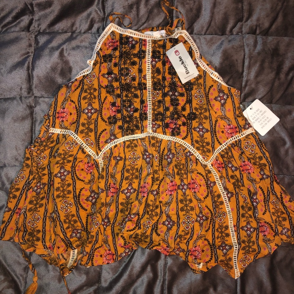 Flowy summer top